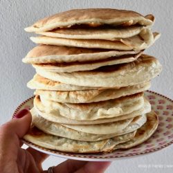 Pancakes con albumi e yogurt