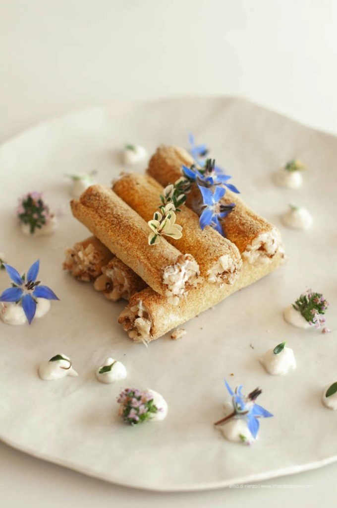 Cannoli di mais agli asparagi bianchi 7 cannoli asparagi