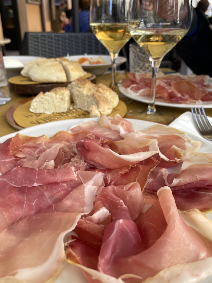 Un giorno a Montagnana: tra mura medievali e prosciutto veneto DOP 22 prosciutto veneto dop