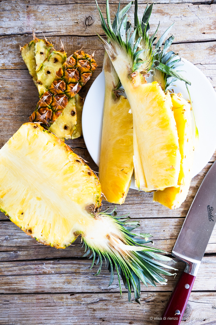 Ananas grigliato con salsa di yogurt e cocco 8 ananas