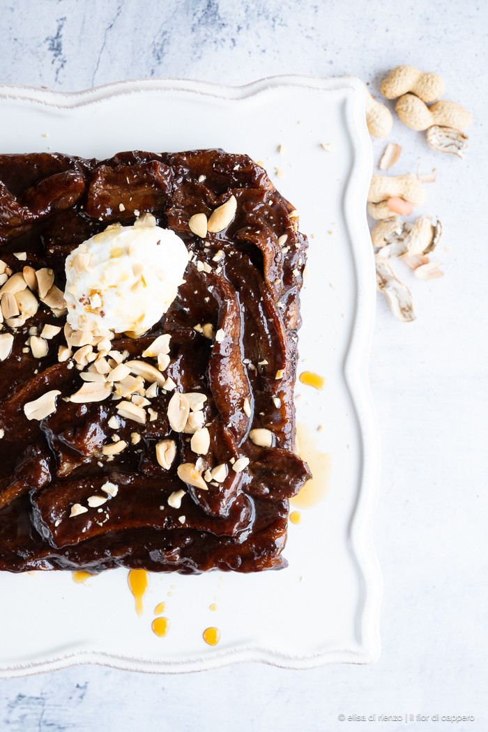 Tarte tatin banana, cioccolato e arachidi: variante moderna e segreti del dolce francese 3 tarte tatin bane cioccolato