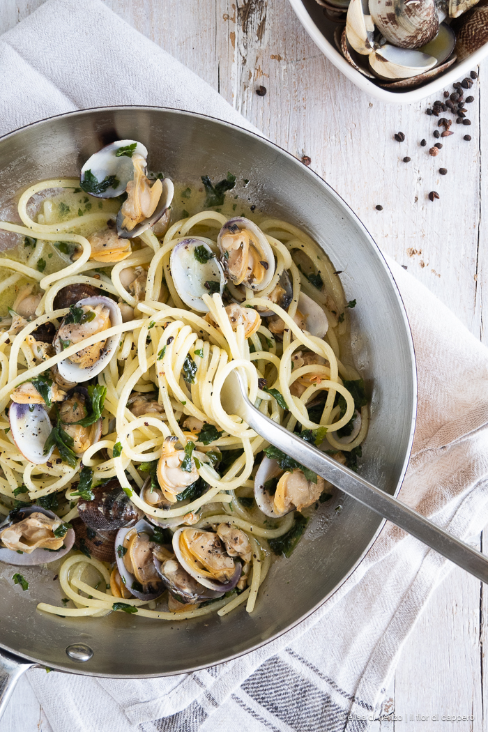 Spaghetti co le cape, ovvero gli spaghetti con le vongole alla veneziana 6 spaghetti con e vongole