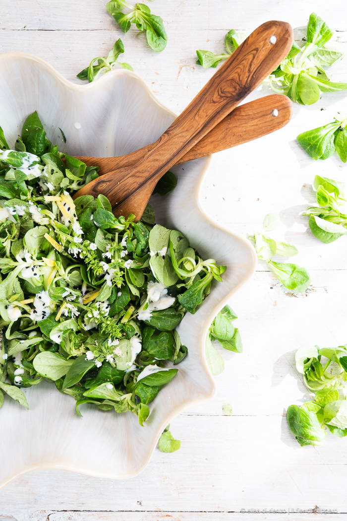 Insalata di valeriana, cetriolo e limone: fresca e aromatica 3 insalata di valeriana